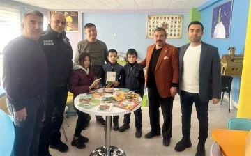 Nurettin Mahallesi Muhtarı Ateşalioğlu’ndan eğitime destek