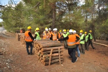 Orman işçilerine uygulamalı eğitim verildi
