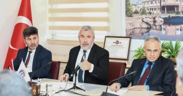 Rektör Karacoşkun, Afet Bölgesi ÖSYM Koordinatörleri Değerlendirme toplantısına katıldı