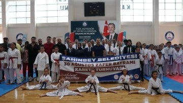 Şahinbey Belediyesi 30 Ağustos Zafer Bayramı'nı spor etkinlikleri ile kutladı!
