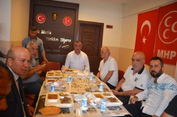 Sarıdağ ailesinden MHP teşkilatına öğle yemeği