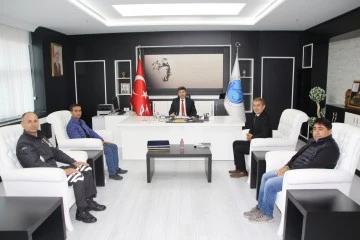 Tez-Kop-İş Sendikası Gaziantep Şubesi Bölge Başkanı, Rektör Karacoşkun’la Bir Araya Geldi