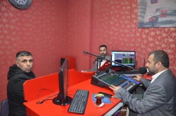Türkiye Değişim Partisi Kilis İl Başkanı Cüreatoğlu, Sultan Radyo’da Dj Barbaros Kaptan’ın Canlı Yayın Konuğu Oldu