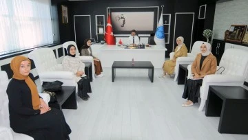 Türkiye İlahiyatlar Derneği Üyeleri, Rektör Karacoşkun’la Bir Araya Geldi