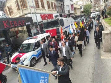 Ülkü Ocakları Kuvay-ı Milliyenin Temsili olarak şehre giriş yürüyüşüne katıldı