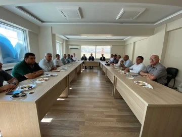 Vali Soytürk, 2. Dar Kapsamlı Bölgesel Okul Müdürleri Toplantısına katıldı