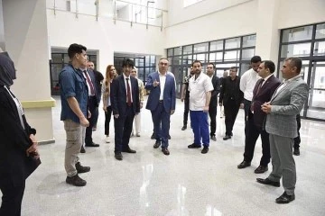 Vali Soytürk, Prof. Dr. Alaeddin Yavaşca Devlet Hastanesinde incelemelerde bulundu