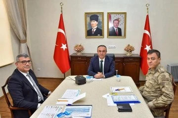 Vali Soytürk, VKS aracılığı ile Seçim Güvenliği toplantısına katıldı
